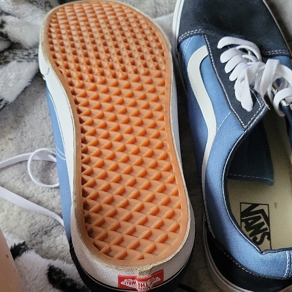 Vans Blue and White Classic Sneakers - Picture 2 of 3